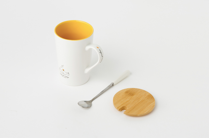 Mug with Lid & Spoon Sleeping Bear 440ML